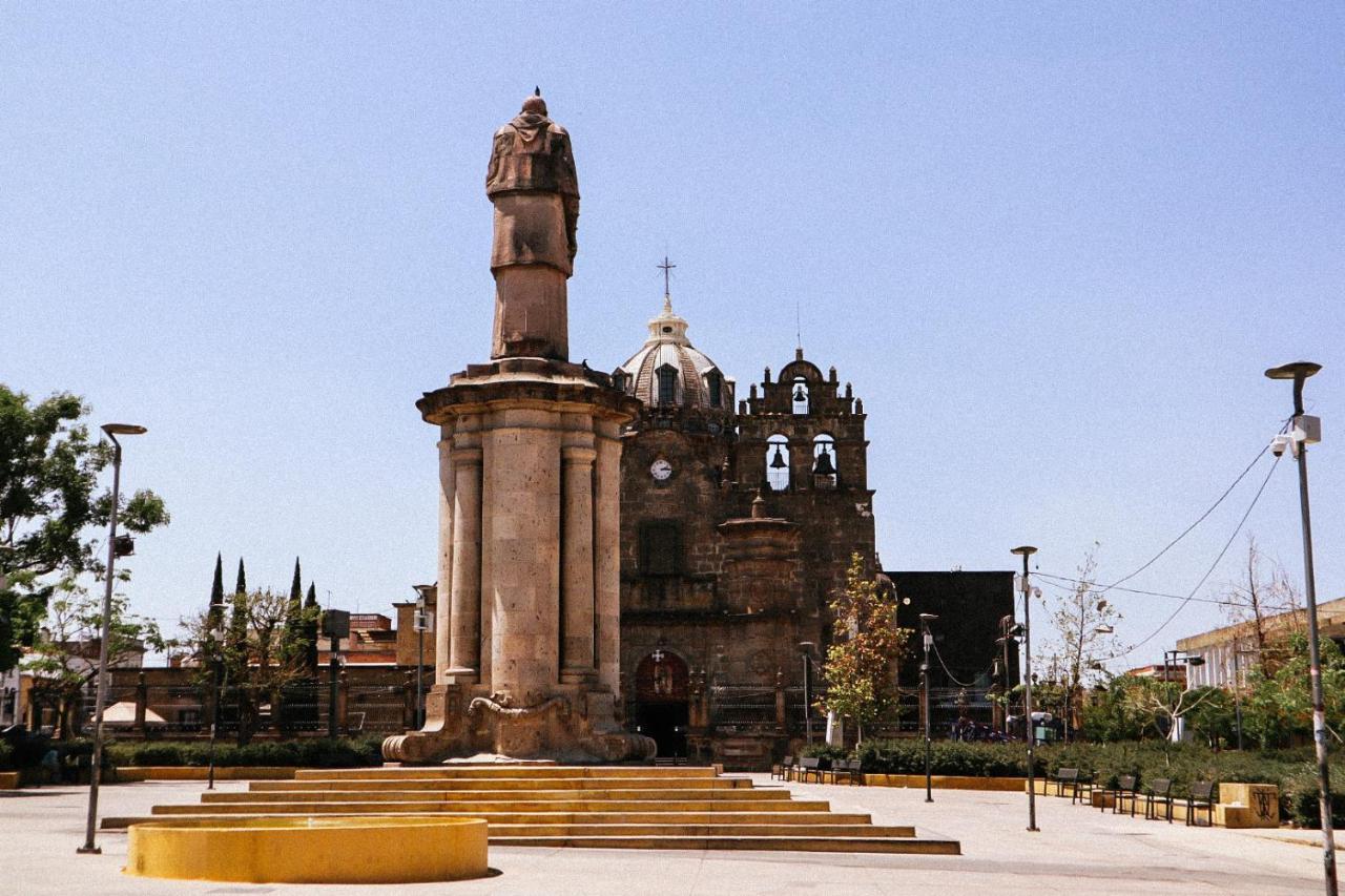 Real Santuario Aparthotel Guadalajara Buitenkant foto